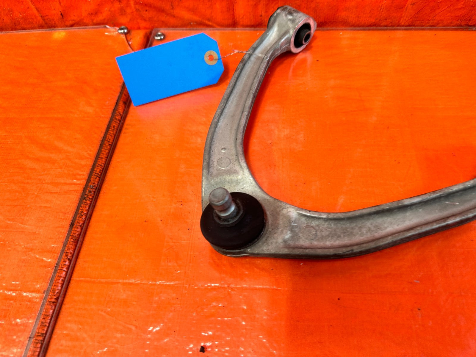 08 15 INFINITI G37 & Q60 2D   RWD ONLY   LEFT FRONT UPPER CONTROL ARM   OEM 3205