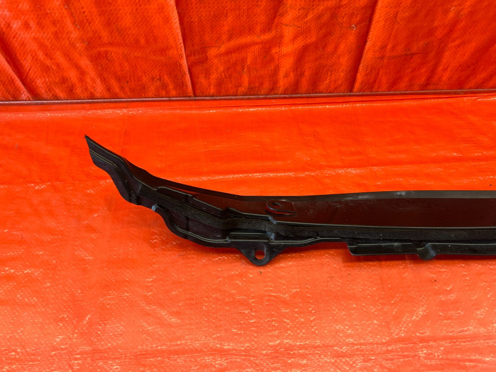 09 14 ACURA TSX   PASSENGER RIGHT FRONT LOWER FENDER TRIM   OEM #1586