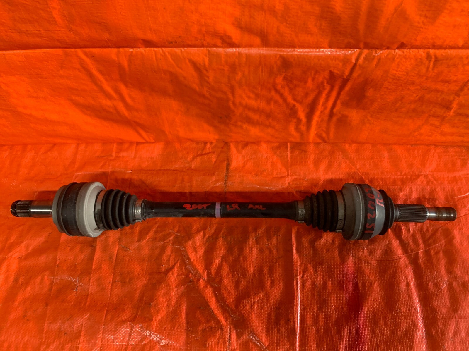 16 17 LEXUS IS200T   REAR WHEEL DRIVE DRIVER LEFT REAR AXLE   42340 53040   OEM0