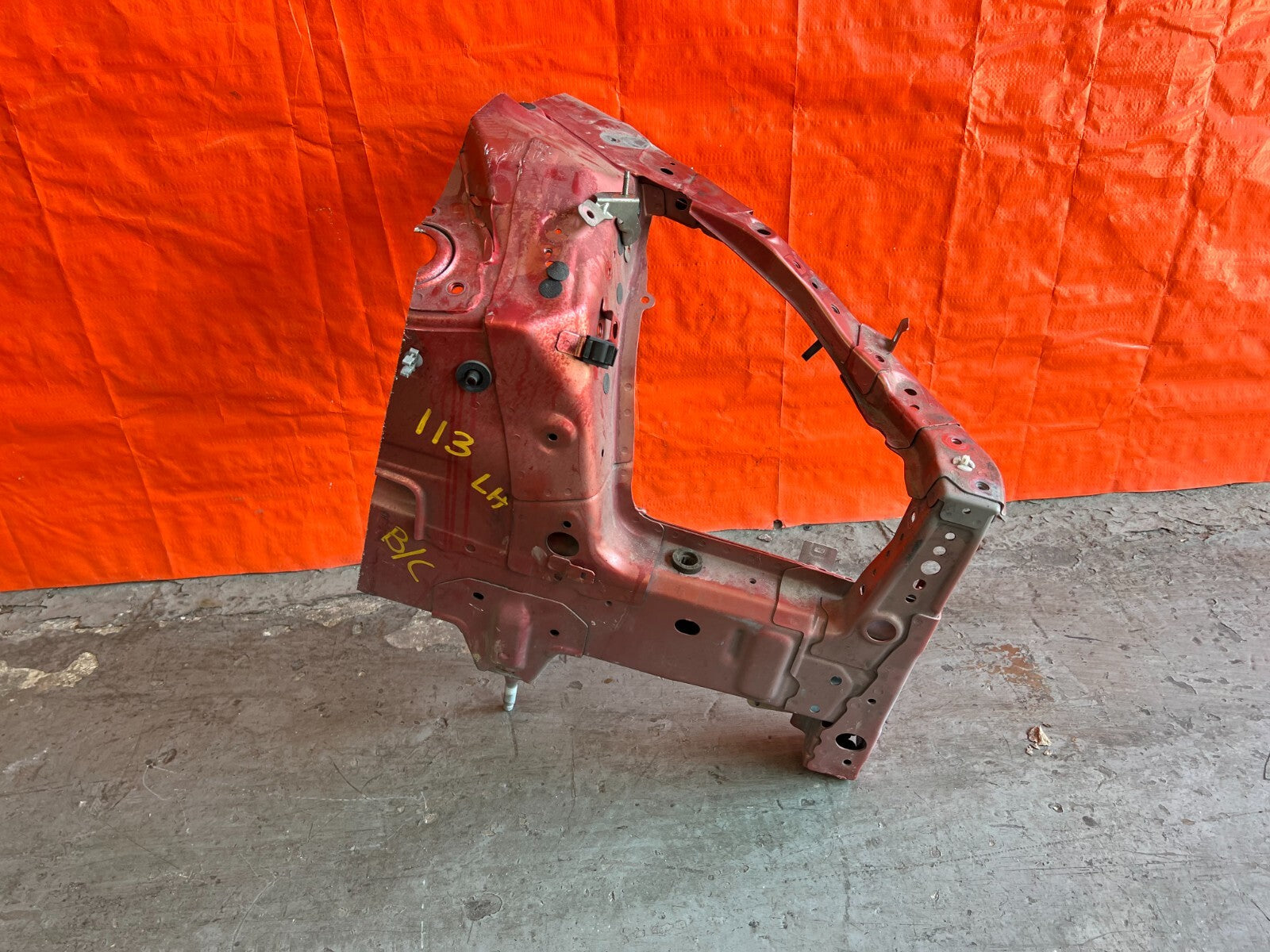 14 20 INFINITI Q50   DRIVER LEFT FRONT   FRAME CUT A PILLAR CHASSIS LEG OEM #1138