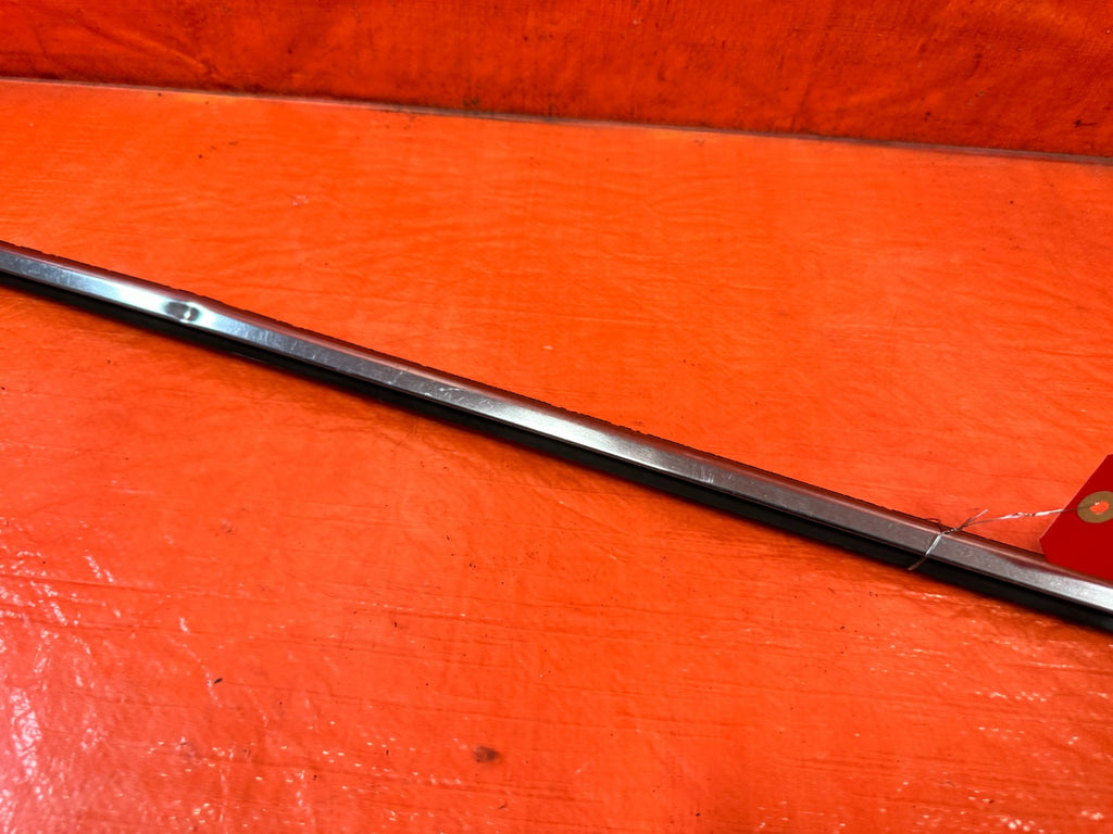 92 95 HONDA CIVIC   2D COUPE PASSENGER RIGHT EXTERIOR WINDOW GLASS TRIM OEM 3274