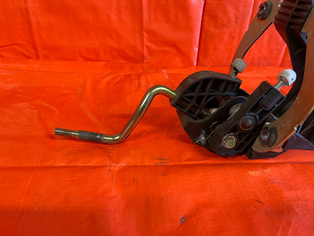 02 05 HONDA CIVIC SI EP3 HATCHBACK 2.0   FACTORY SHIFTER GEAR SELECTOR   OEM OE1