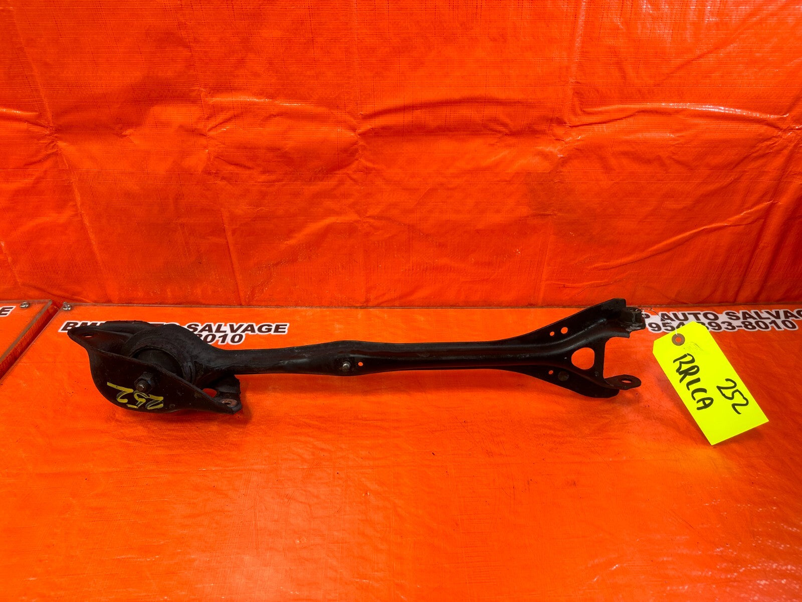 97 01 HONDA PRELUDE   PASSENGER RIGHT REAR TRAILING ARM CONTROL ARM   OEM #2520