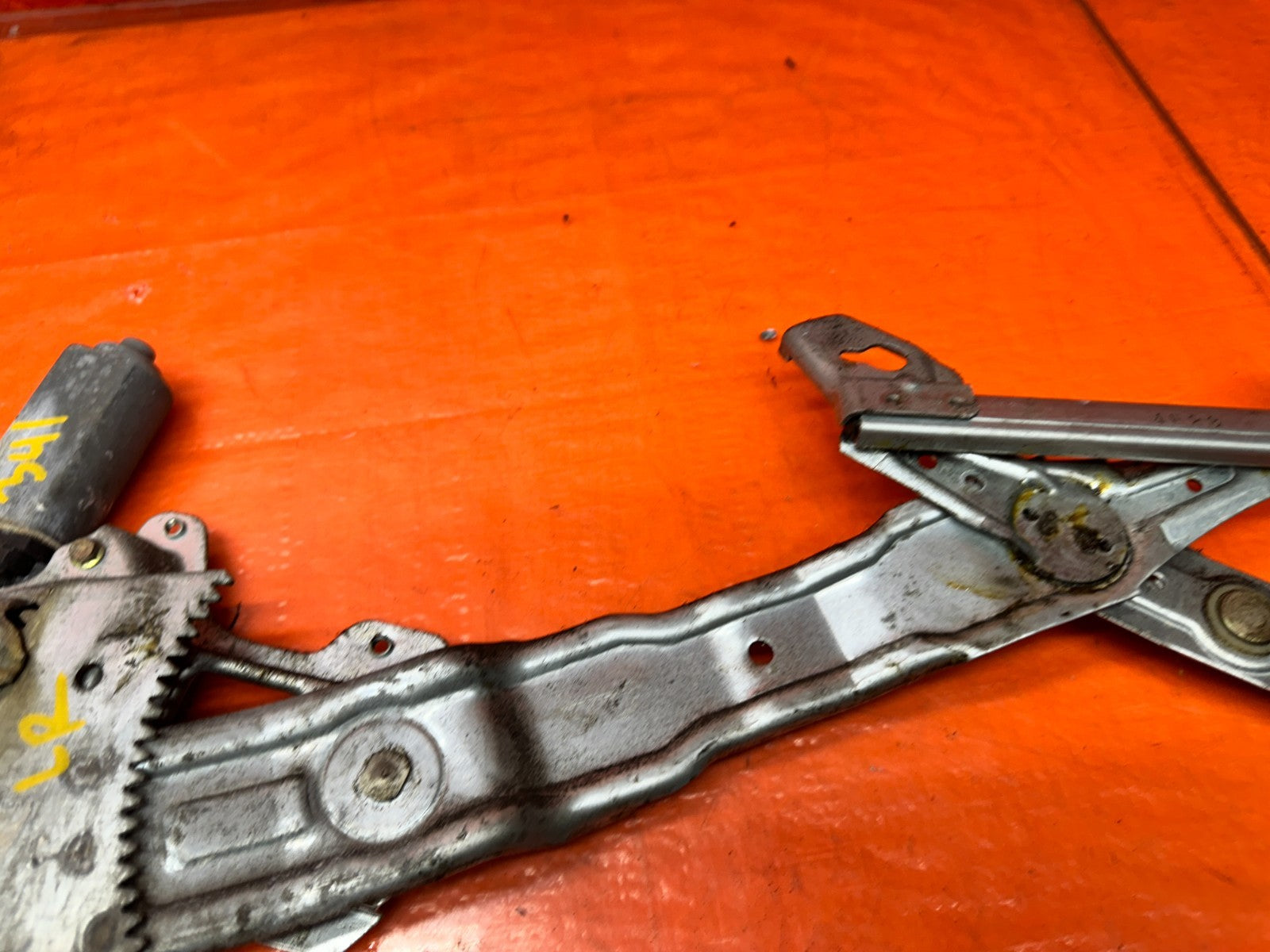 94-01 ACURA INTEGRA 4D 1.8L LEFT REAR LR DRIVER WINDOW REGULATOR MOTOR OEM #3417