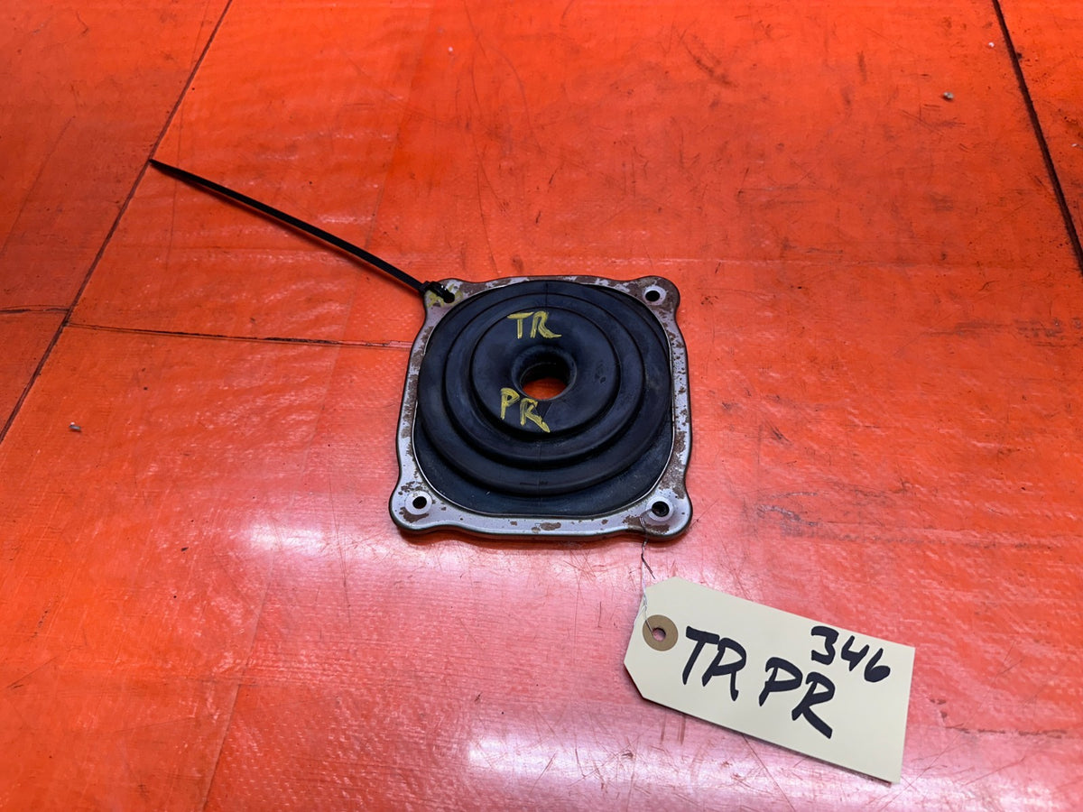 03-08 NISSAN 350Z - SHIFTER HOUSING MANUAL TRANSMISSION - OEM #3460