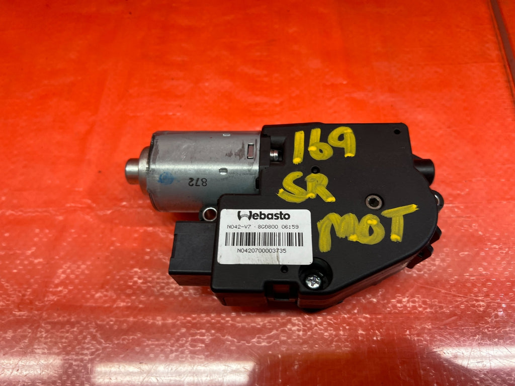 08 15 INFINITI G37 2D COUPE   SUNROOF MOONROOF SLIDING ROOF   MOTOR   OEM #1695