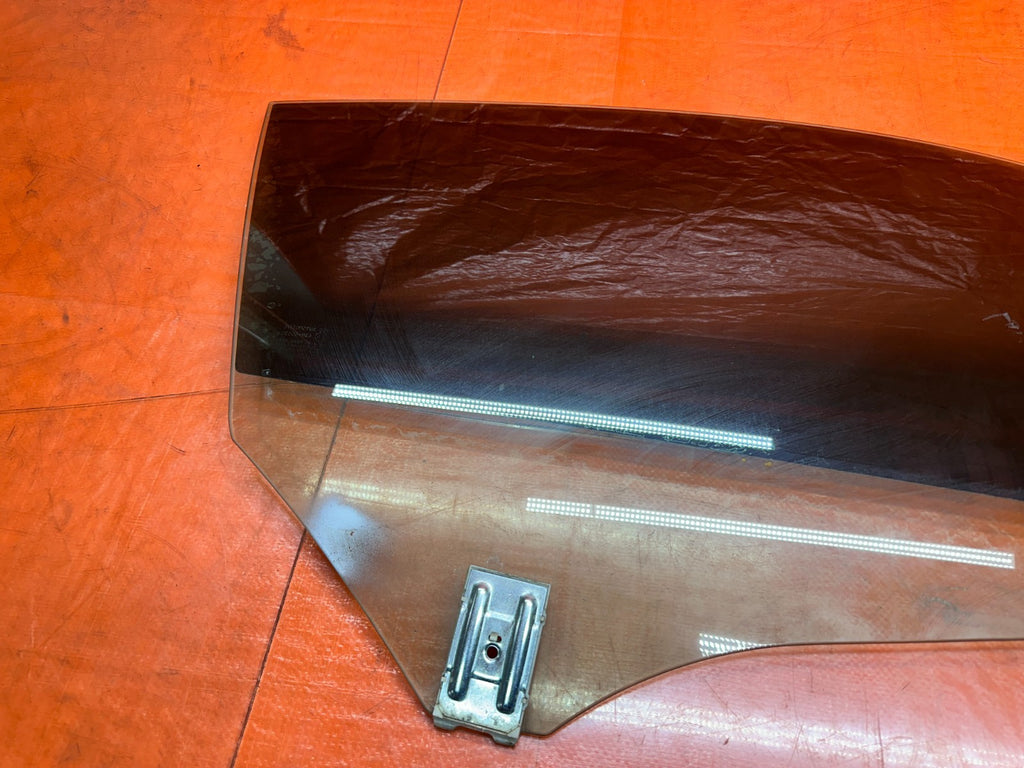 2016-2020 INFINITI Q60 COUPE PASSENGER RIGHT FRONT DOOR GLASS WINDOW OEM #20Q607