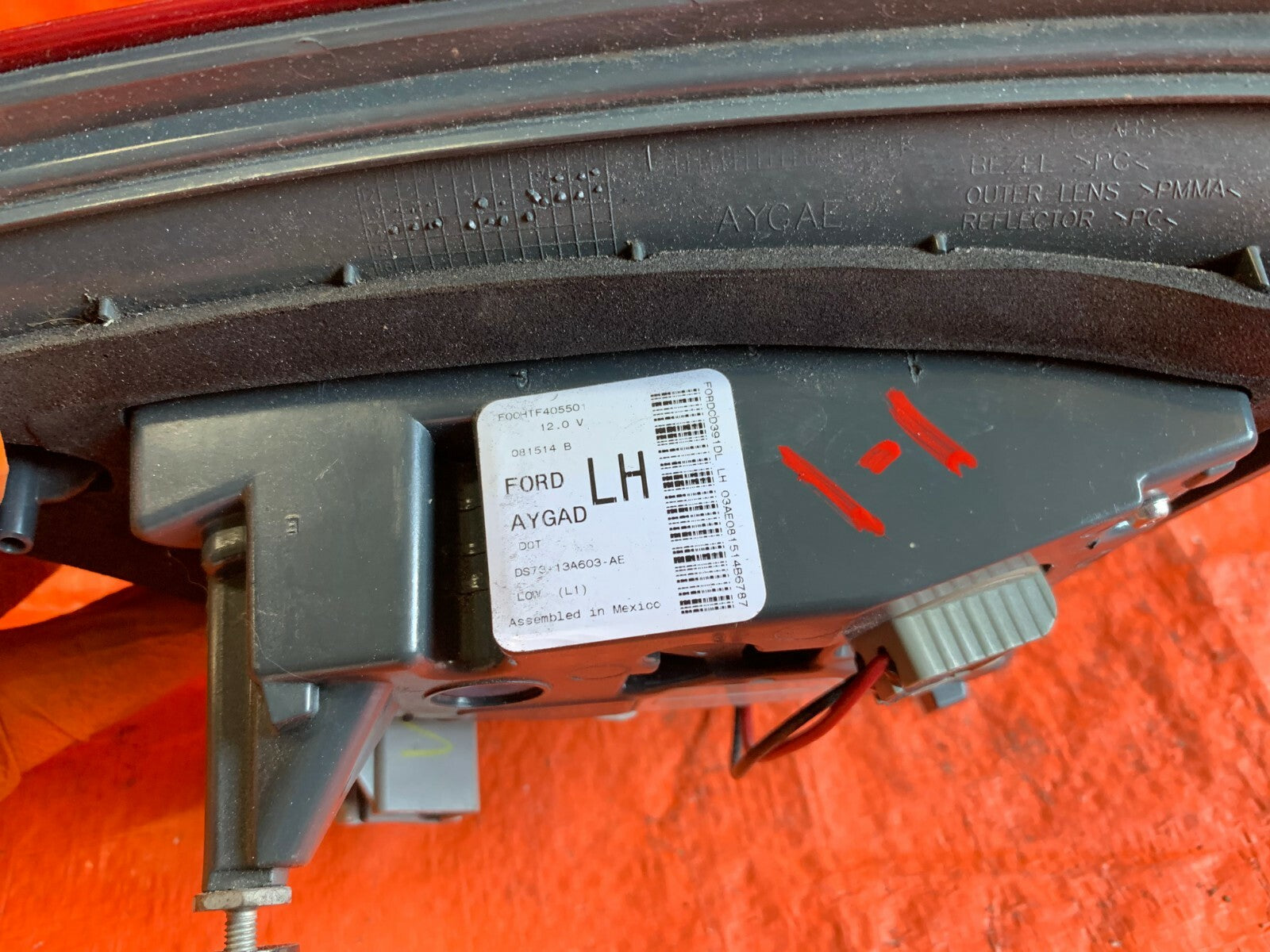 OEM 2014 2015 2016 FORD FUSION DRIVER LEFT INNER TRUNK TAIL LIGHT LAMP R RH 7