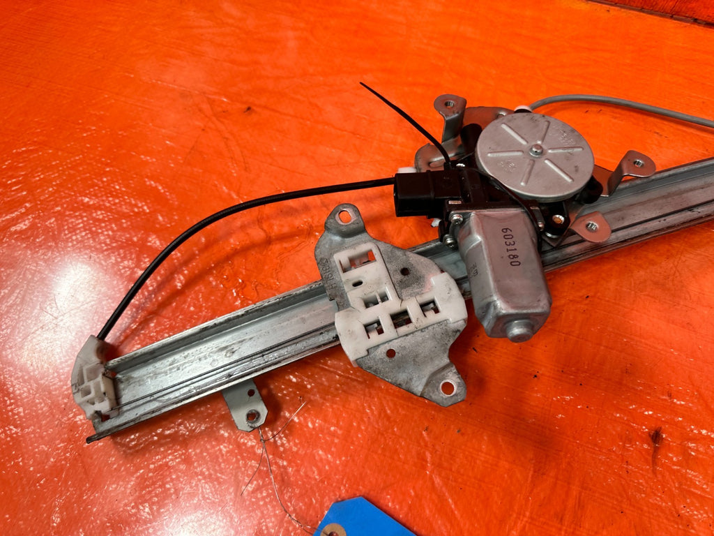 03 05 LANCER EVOLUTION EVO VIII IX 8 9   LEFT FRONT WINDOW REGULATOR   OEM EV83