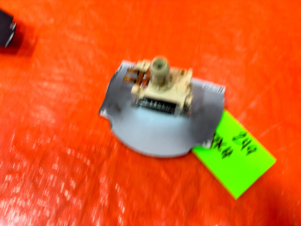 1996 96 TOYOTA TACOMA   2RZ FE 2.4L   SPEEDOMETER GAUGE   OEM #2497
