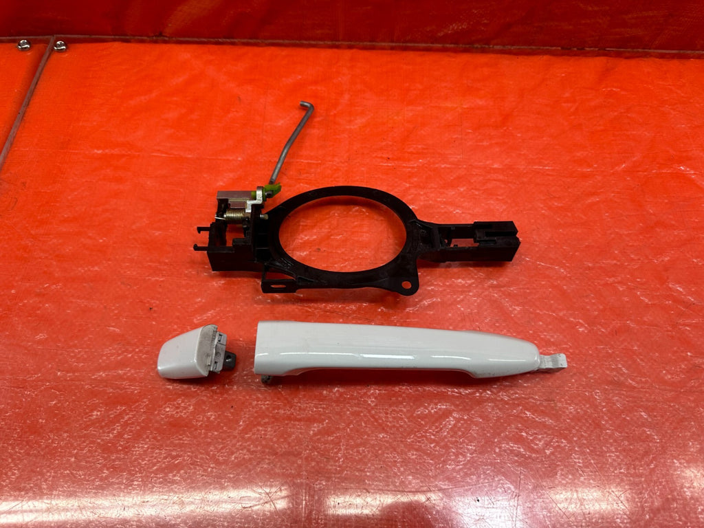 08 15 LANCER EVOLUTION X EVO 10 GSR   LEFT REAR   EXTERIOR DOOR HANDLE   OEM 2060