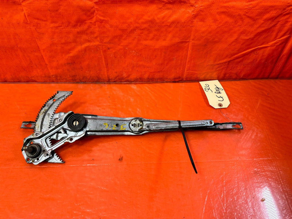 90 91 HONDA CIVIC HATCHBACK   DRIVER LEFT   WINDOW REGULATOR W/ MOTOR   OEM 32510