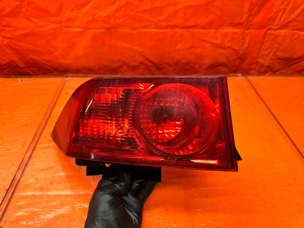 04-05 ACURA TSX 4D 2.4L K24A2 LEFT DRIVER OUTER QUARTER TAIL LIGHT LAMP OEM #3420