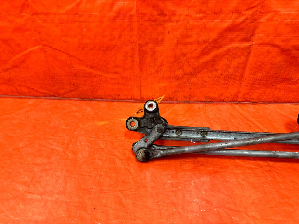 96 00 HONDA CIVIC   WINDSHIELD WIPER MOTOR AND WIPER LINKAGE COMBO   OEM #2874