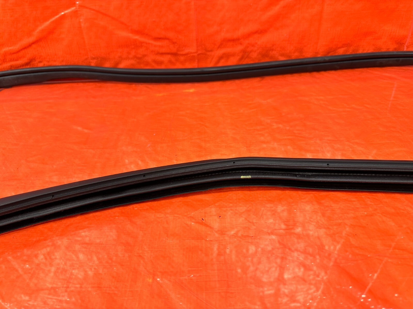 06 11 CIVIC 4D SEDAN   DRIVER LEFT REAR DOOR TO CHASSIS OPEN TRIM   OEM #27021