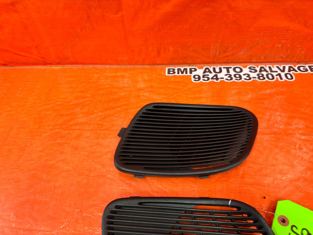 94 01 ACURA INTEGRA 2D REAR SPEAKER COVER TRIM PLASTIC LEFT & RIGHT BLACK OEM 469