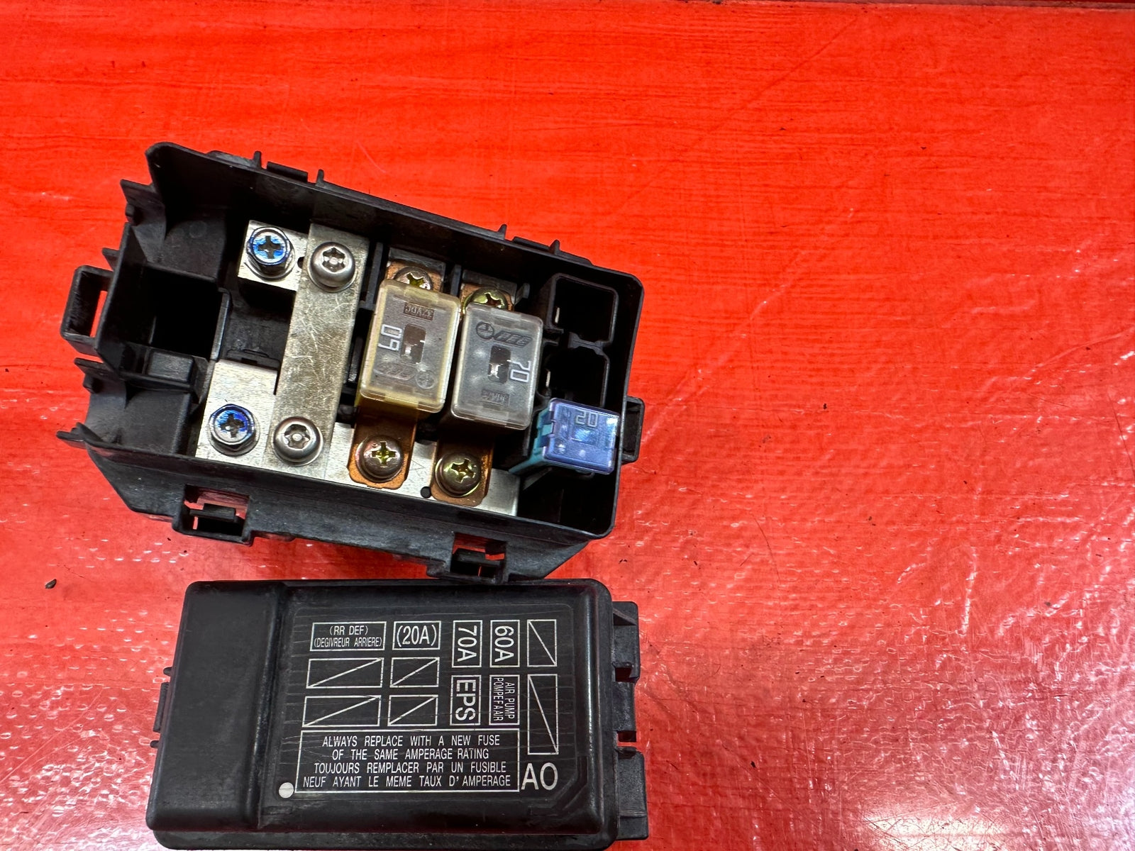 04 05 HONDA S2000   ELECTRICAL POWER STEERING SYSTEM EPS FUSE BOX   OEM #1975