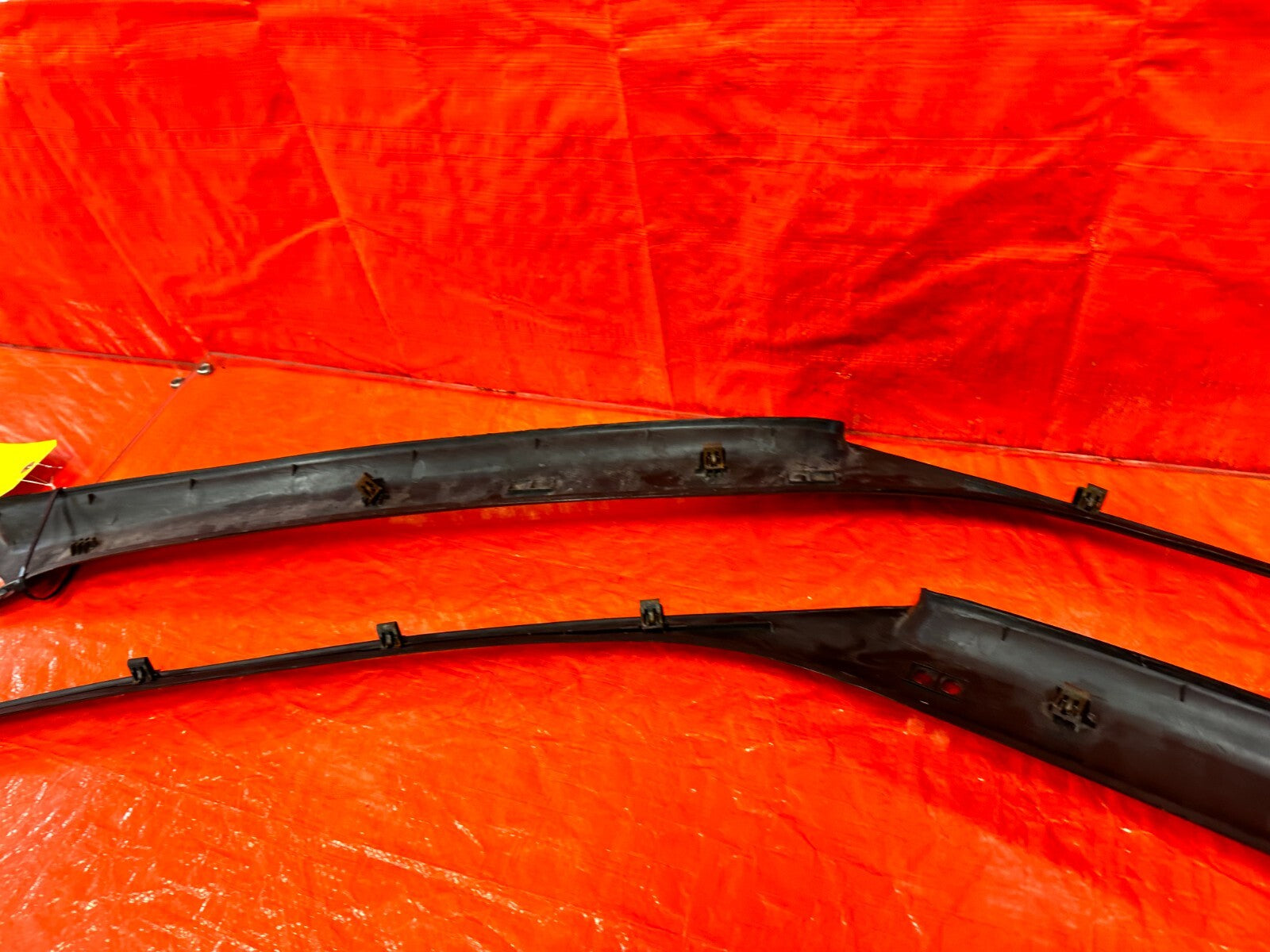 88 91 HONDA CRX DX   LEFT & RIGHT REAR A PILLARS   BLACK COLOR   OEM #27712