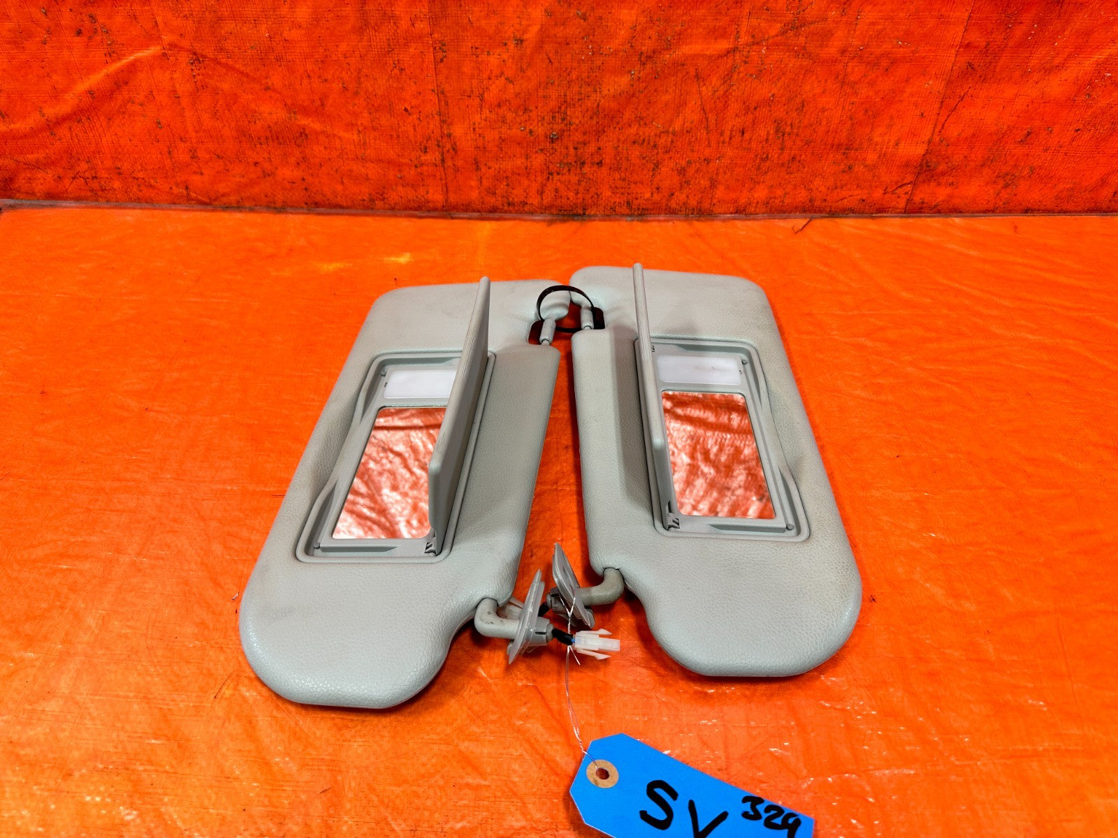 09 15 INFINITI G37 CONVERTIBLE   LEFT AND RIGHT SUN VISORS PAIR SET OEM #3294
