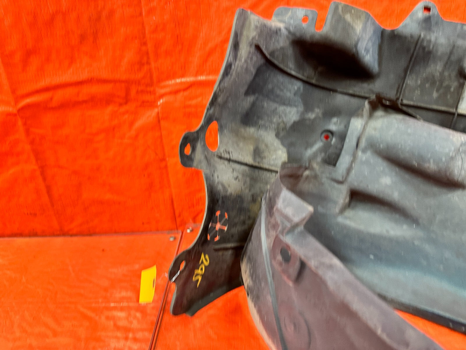93 97 HONDA DEL SOL   FRONT LEFT RIGHT CENTER   FENDER LINER SPLASH SHIELD OEM11