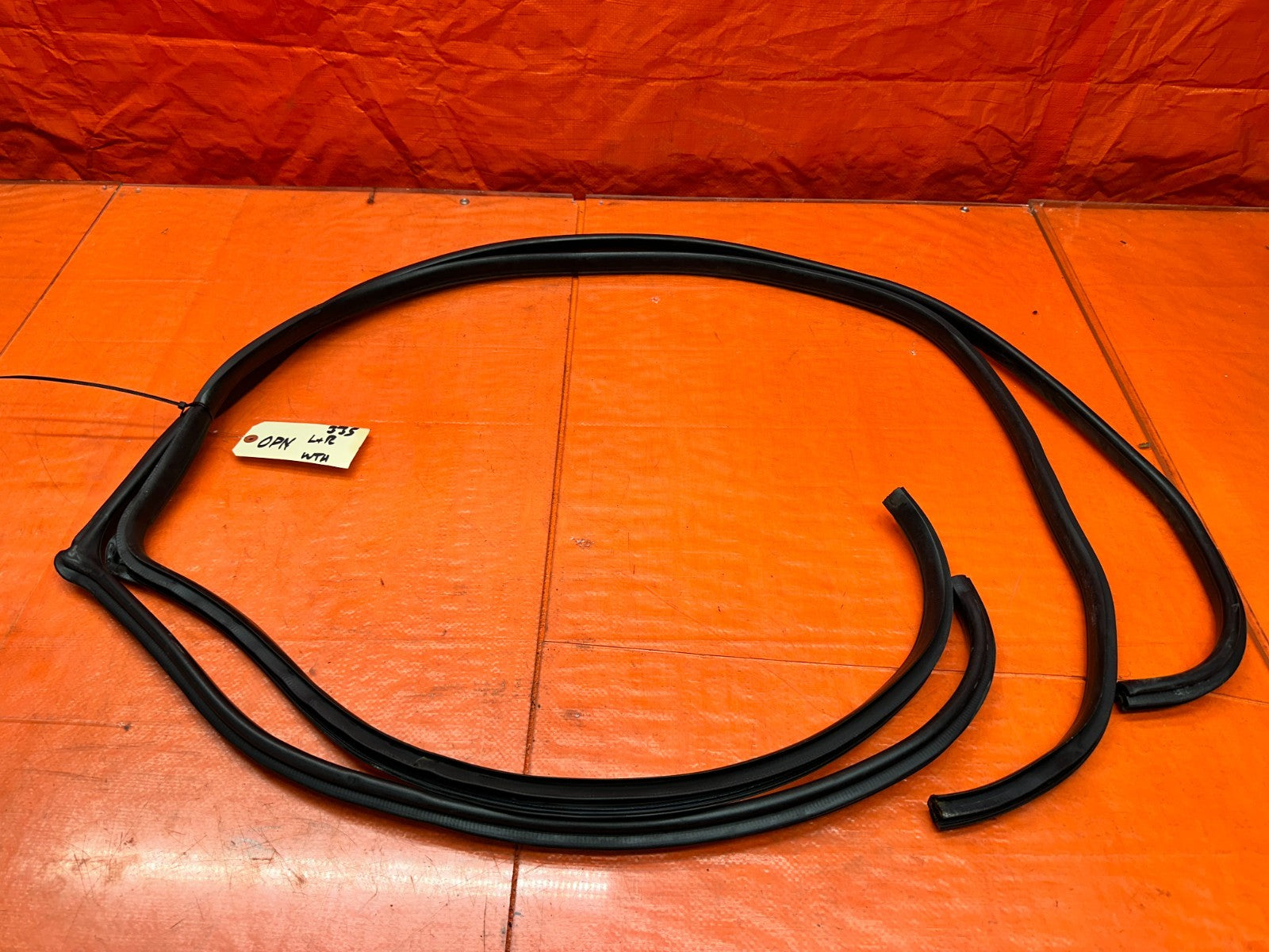97 01 HONDA PRELUDE 2.2L INTERIOR OPEN TRIM MOLDING RUBBER LEFT RIGHT  OEM #3350