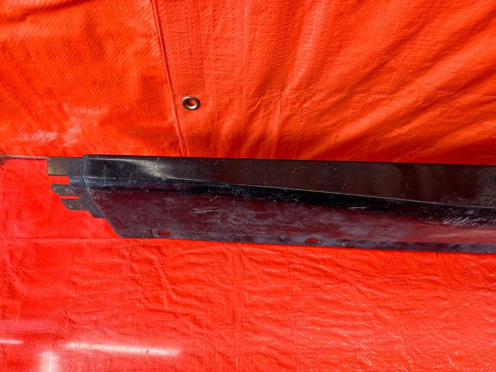03 05 DODGE NEON SRT 4   DRIVER LEFT SIDE SKIRT ROCKER MOLDING TRIM   OEM4
