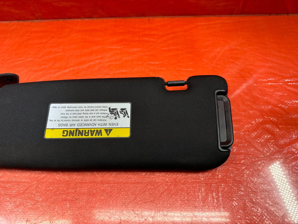 13 16 HYUNDAI GENESIS COUPE   PASSENGER RIGHT SUN VISOR   W/O SUNROOF   OEM #2195