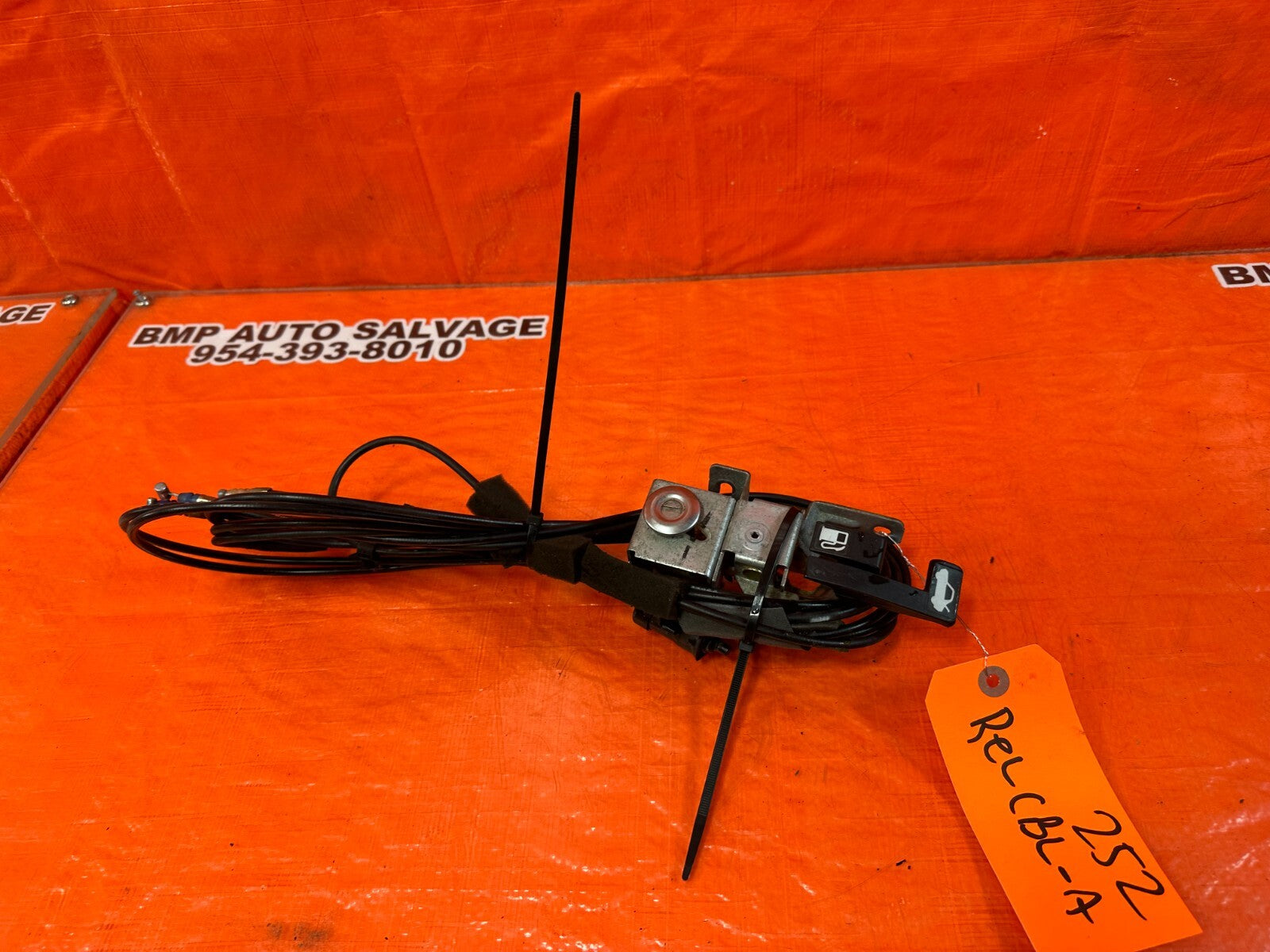 97 01 HONDA PRELUDE   TRUNK & GASOLINE GAS FUEL RELEASE CABLE WIRE   OEM #2525