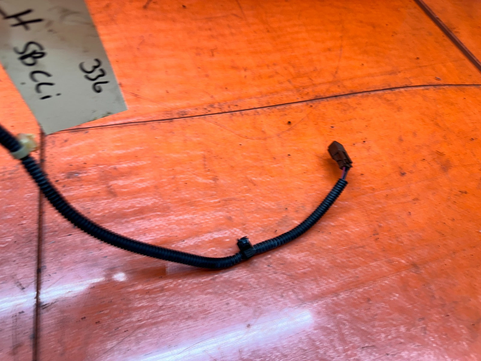 97 01 HONDA PRELUDE 2.2L DRIVER LEFT FRONT SEAT BELT BUCKLE RECEIVER CLIP #3369