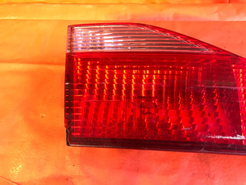 OEM 1998 1999 HONDA ACCORD SEDAN DRIVER LEFT INNER TAIL LIGHT LAMP 4 DOOR 98 994