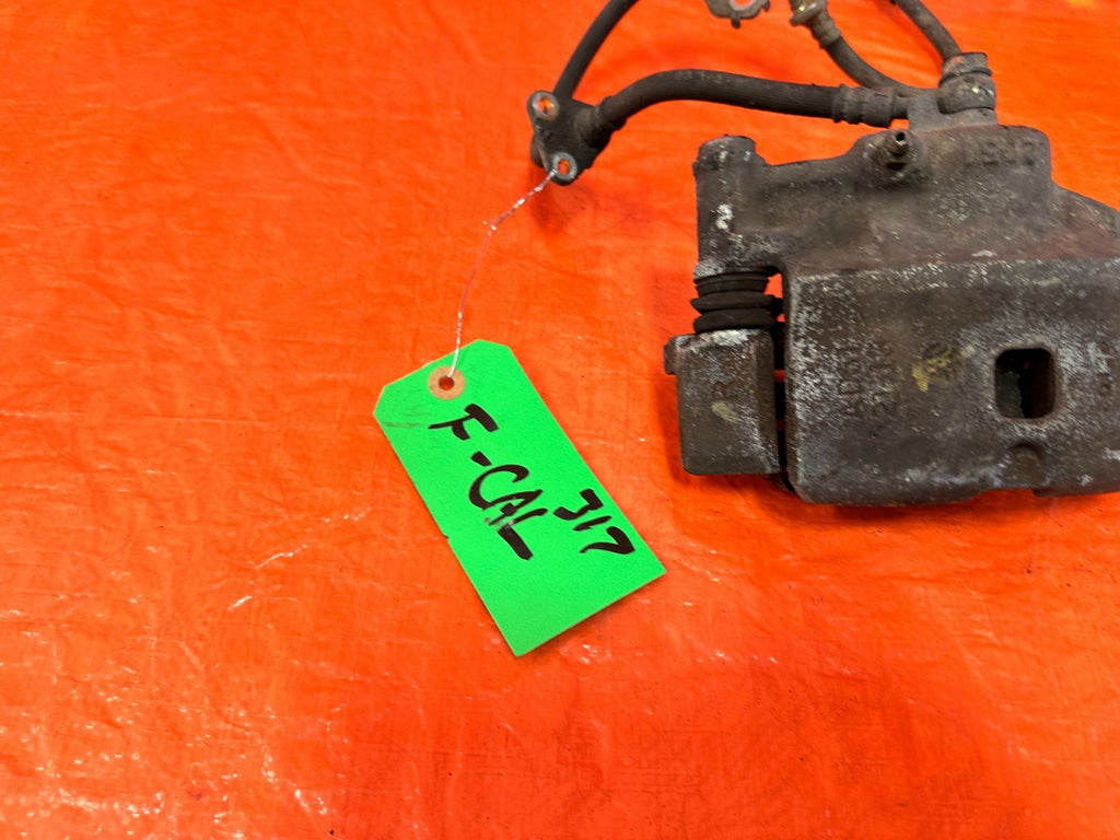 90 91 HONDA CIVIC HATCHBACK   PASSENGER RIGHT FRONT BRAKE CALIPER   OEM 3171