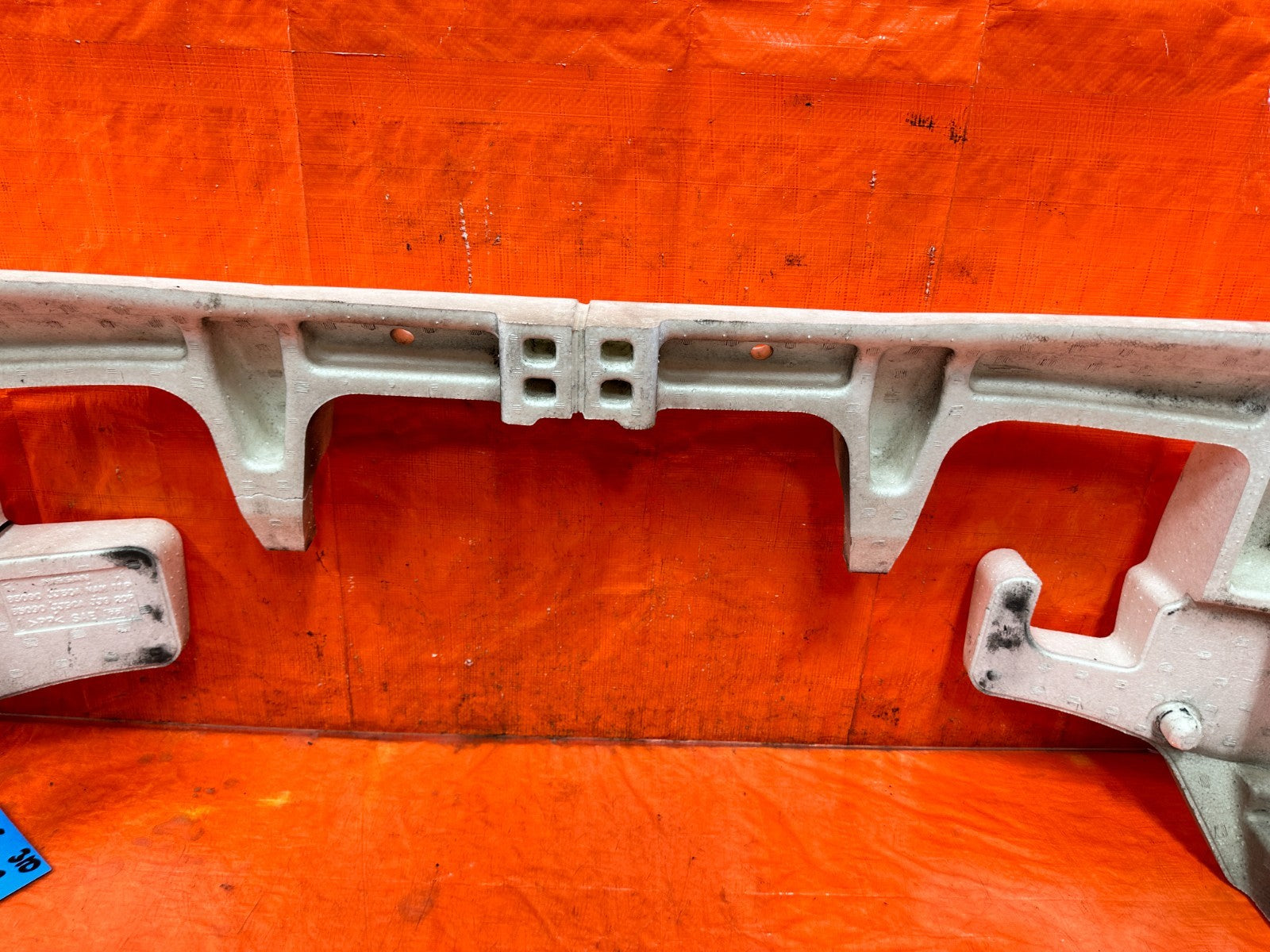09 15 INFINITI G37 CONVERTIBLE   REAR BUMPER FOAM IMPACT ENERGY ABSORBER OEM 3107