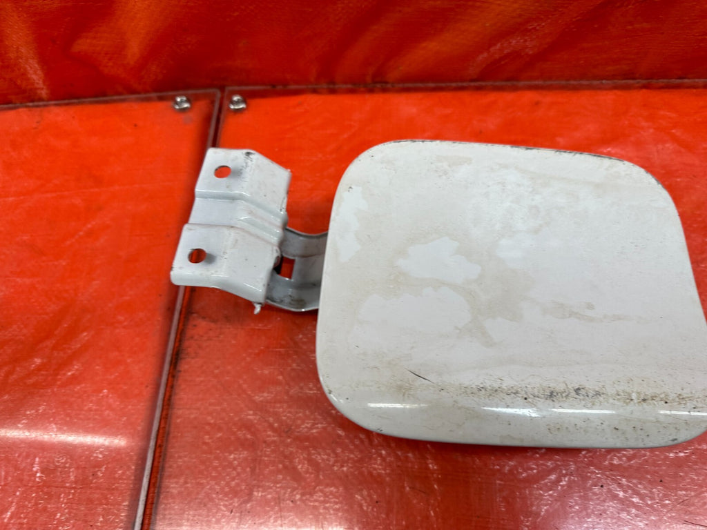 08 15 LANCER EVOLUTION X EVO 10   FUEL LID / GAS CAP COVER   WHITE   OEM #2176