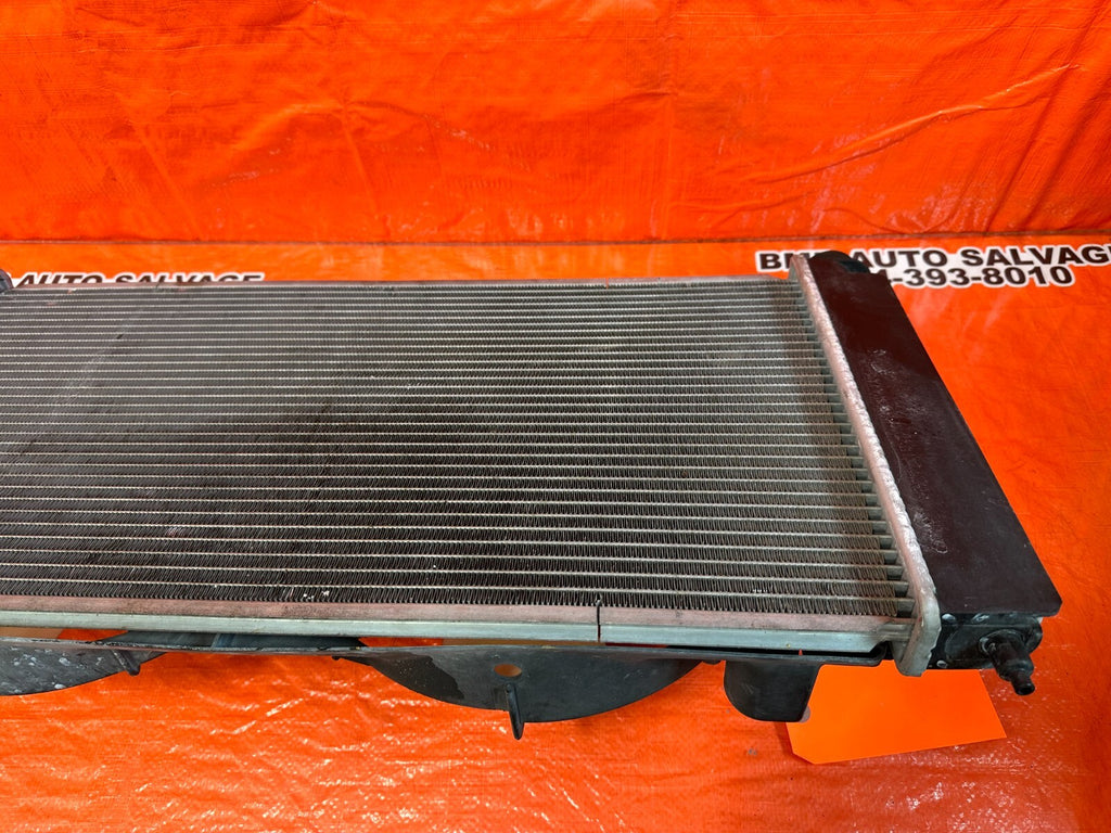 00 05 TOYOTA CELICA GTS MANUAL RADIATOR W/ BOTH COOLING FANS & OVERFLOW TANK OEM10
