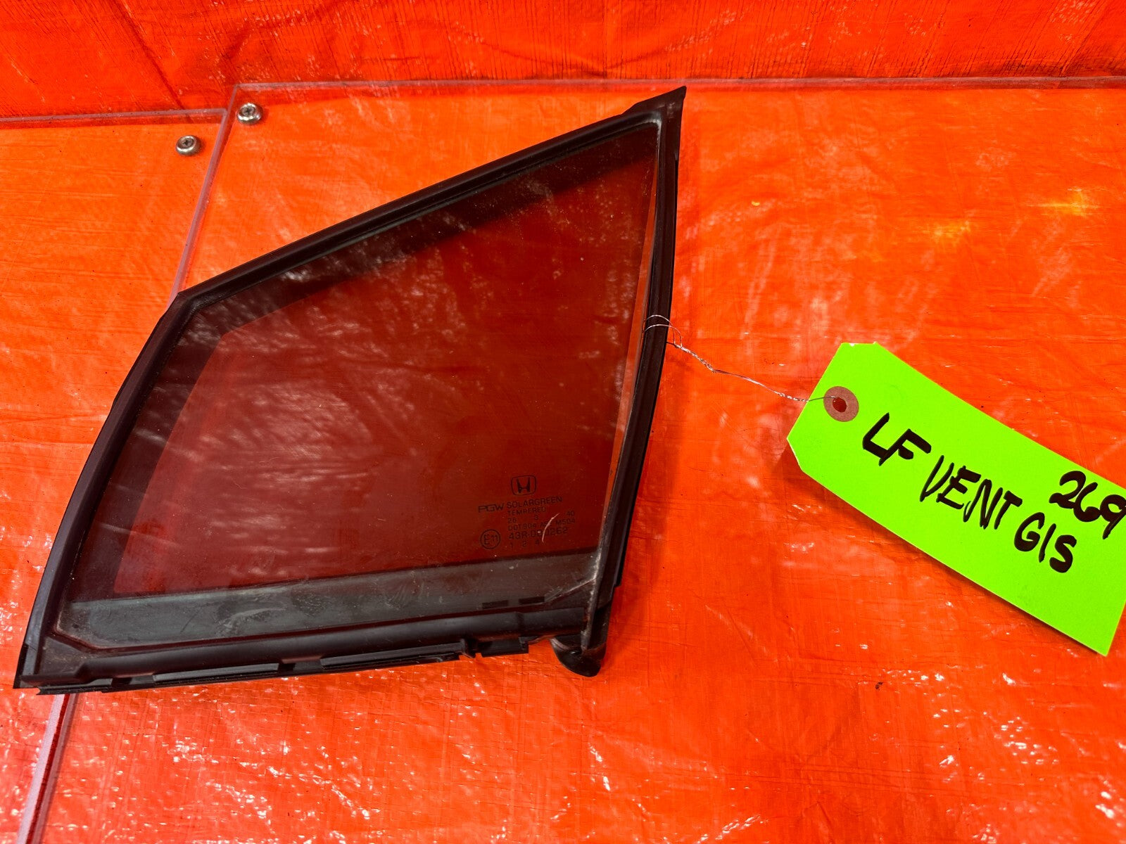 13 15 HONDA CIVIC 2D COUPE   DRIVER LEFT FRONT   DOOR VENT GLASS OEM #2696
