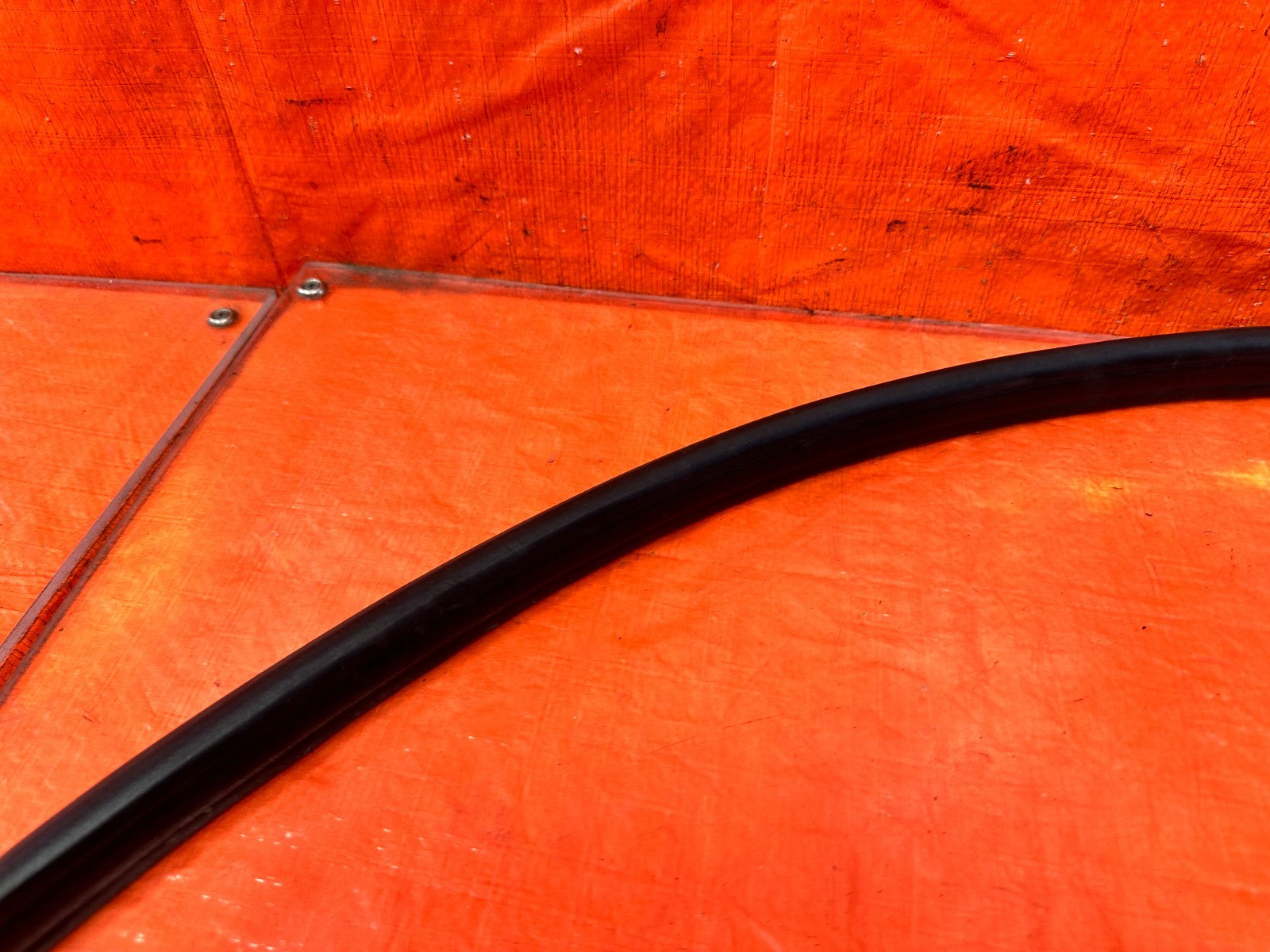 02 05 HONDA CIVIC SI EP3 HATCH DOOR TO CHASSIS OPEN TRIM WEATHER STRIP OEM #3085