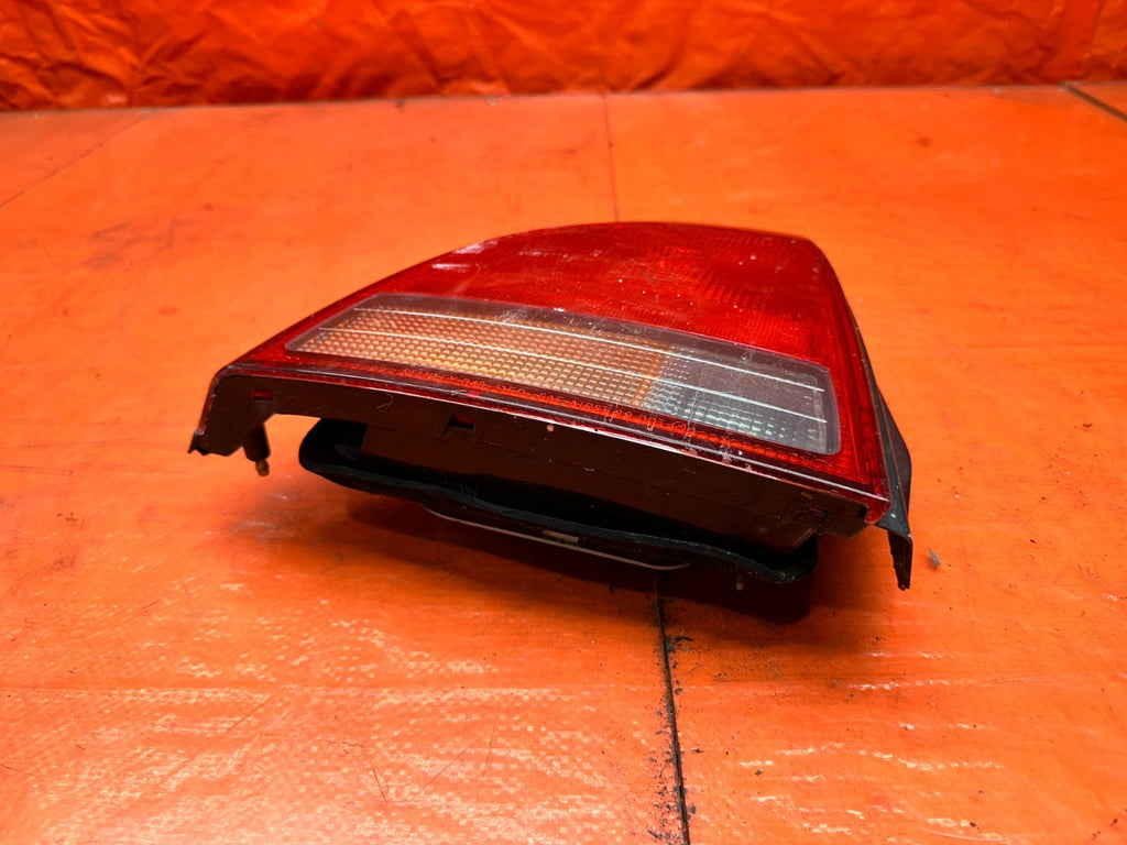 92 96 HONDA PRELUDE LEFT DRIVER TAIL LIGHT LAMP OEM #3328