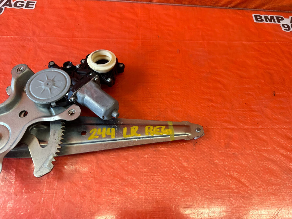 07 12 LEXUS ES350   DRIVER LEFT REAR WINDOW REGULATOR W/ MOTOR   OEM #2444