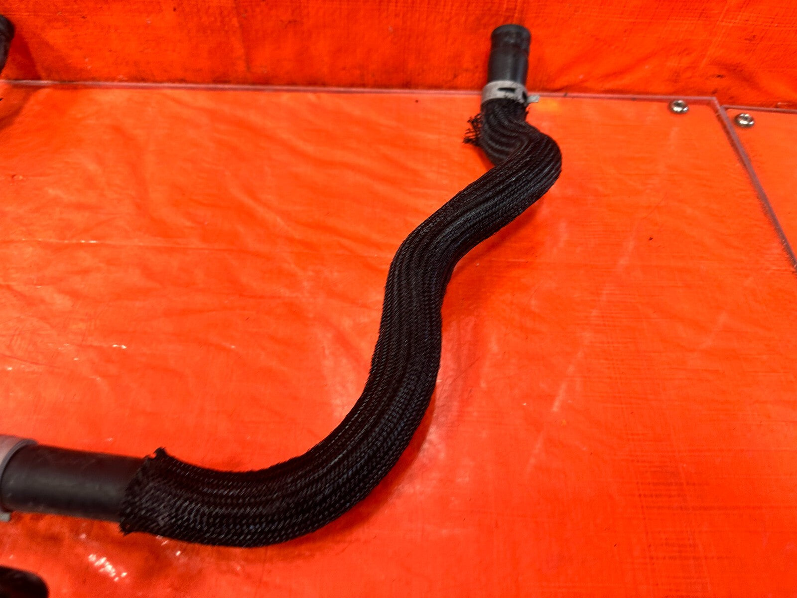 16 20 INFINITI Q50   RED SPORT 400   WATER PUMP LINES COOLANT PASSAGE   OEM #2882
