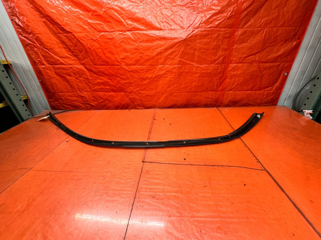 94-01 ACURA INTEGRA 4D LEFT DRIVER ROOF GLASS TRIM DRIP RETAINER OEM #34016