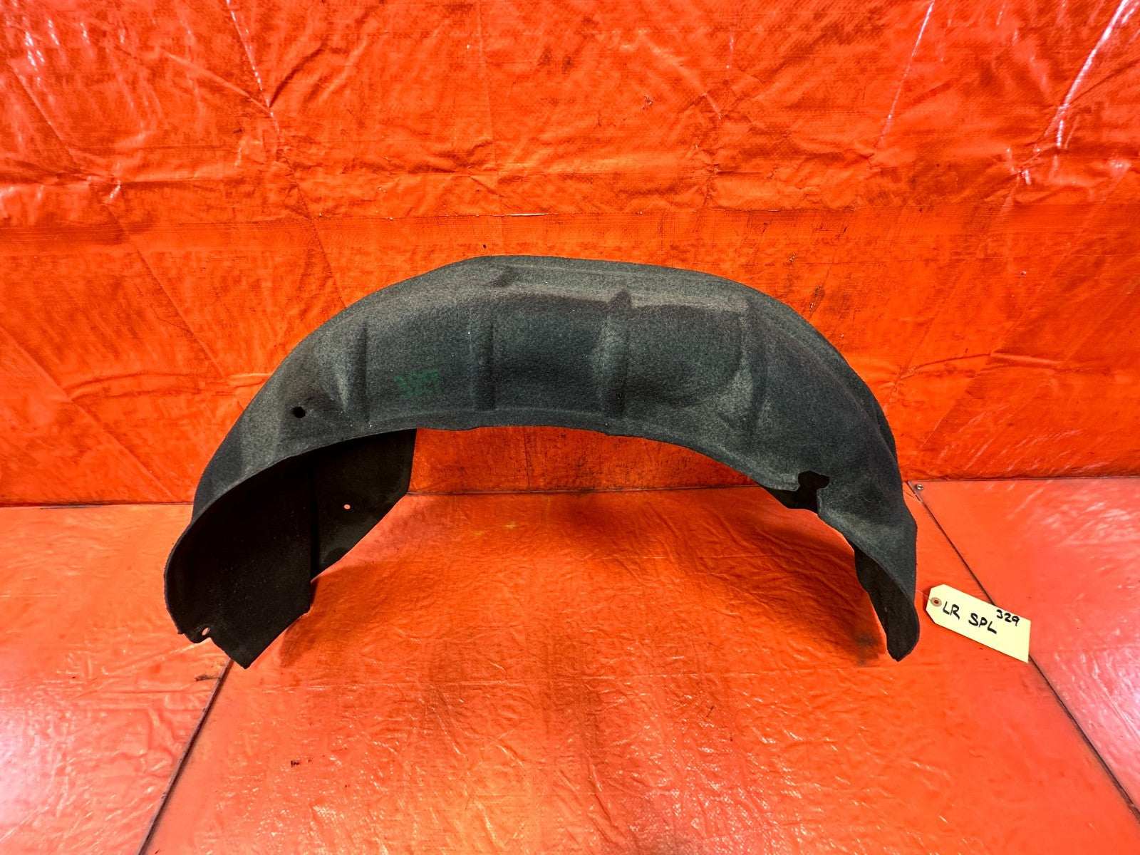 09 15 INFINITI G37 Q60 CONVERTIBLE LEFT DRIVER REAR FENDER WHEEL WELL LINER #3290