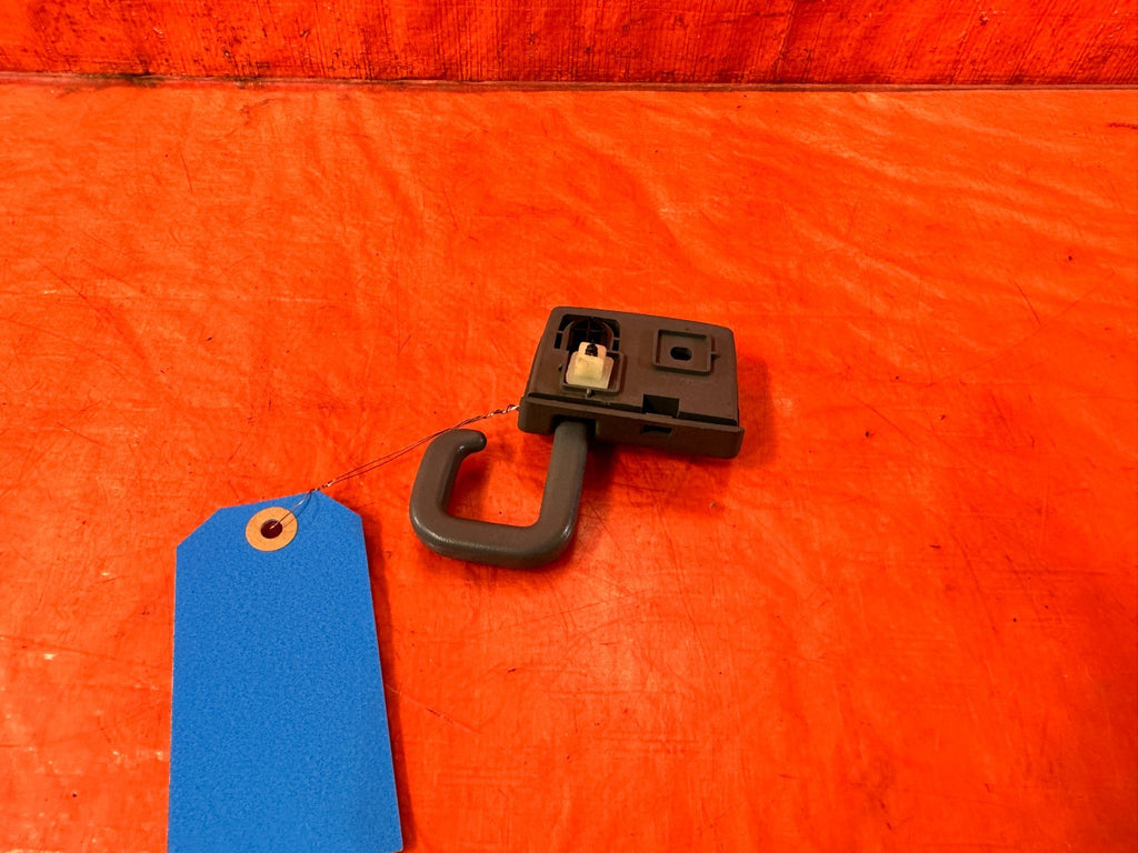 97 01 HONDA CR V CRV   INTERIOR MOUNTING HOOK   OEM #3012