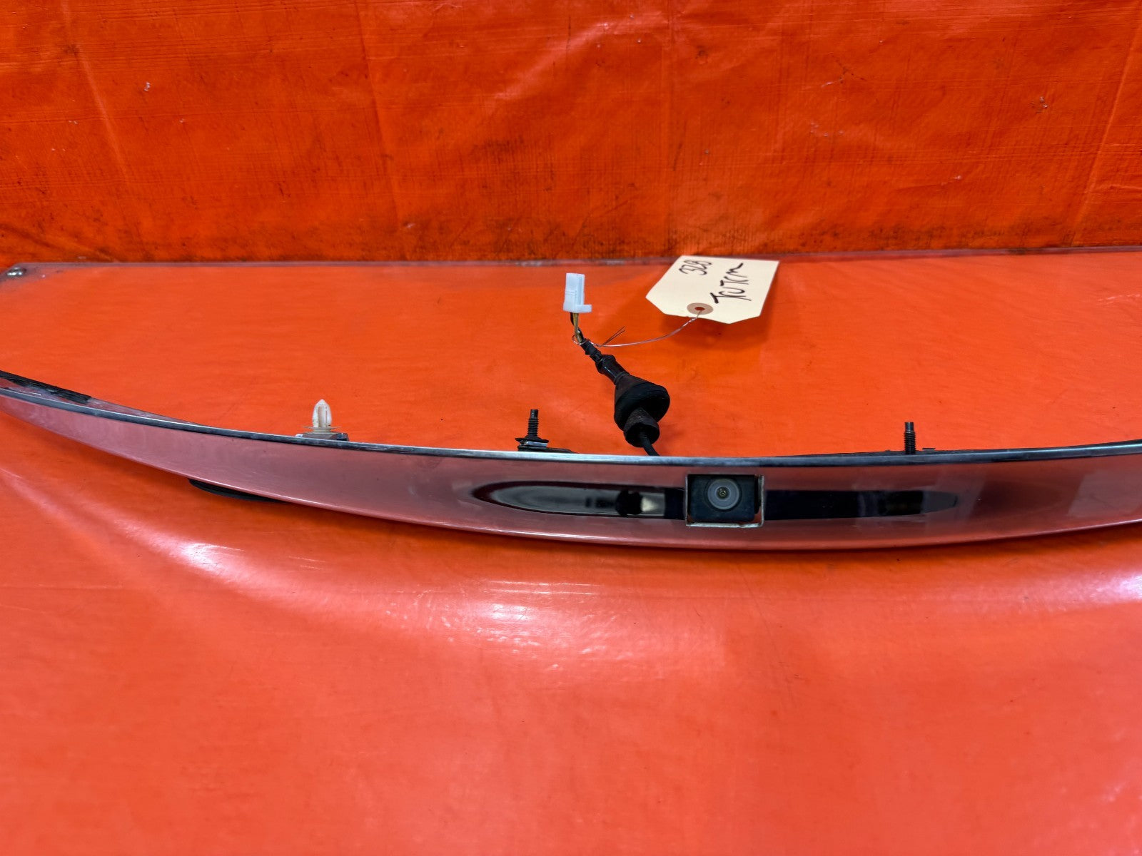 08 13 INFINITI G37 COUPE 2D   TRUNK MOUNTED CHROME TRIM W/ BACK UP CAMERA   3284