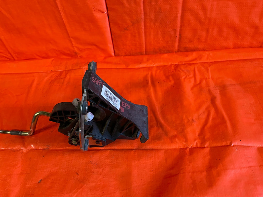 02 05 HONDA CIVIC SI EP3 HATCHBACK 2.0   FACTORY SHIFTER GEAR SELECTOR   OEM OE3