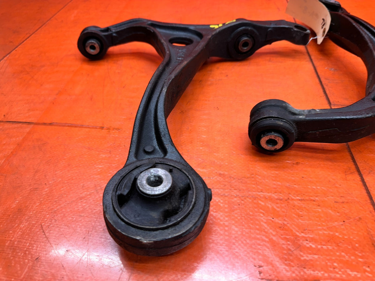 2004-2008 ACURA TL FRONT LOWER CONTROL ARMS PAIR LEFT RIGHT LH RH OEM #34714