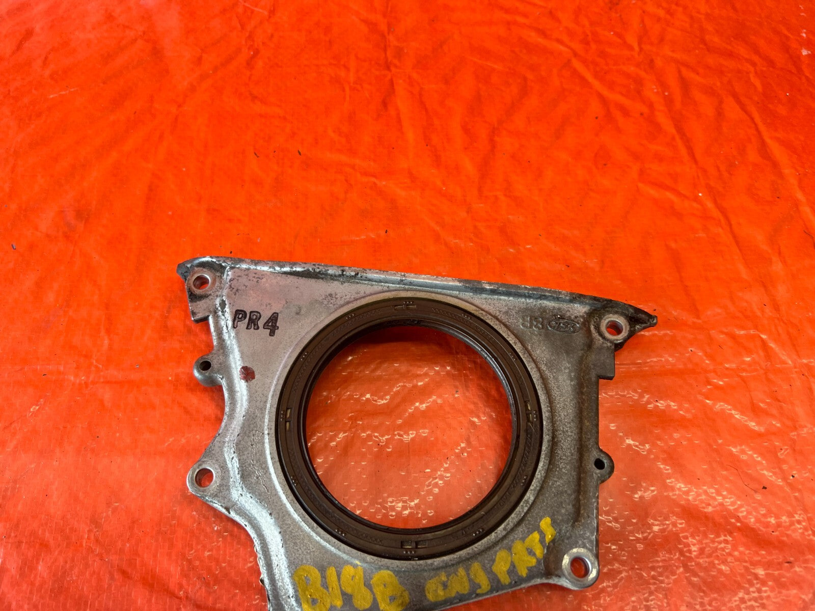 96 01 B16 B18 B20 B SERIES   RIGHT SIDE ENGINE MAIN SEAL COVER   B16A2 B18C1 OEM4