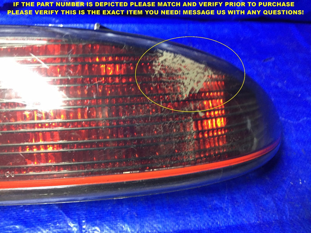OEM 1993 1994 1995 1996 1997 DODGE INTREPID PASSENGER RIGHT TAIL LIGHT 93 94 952