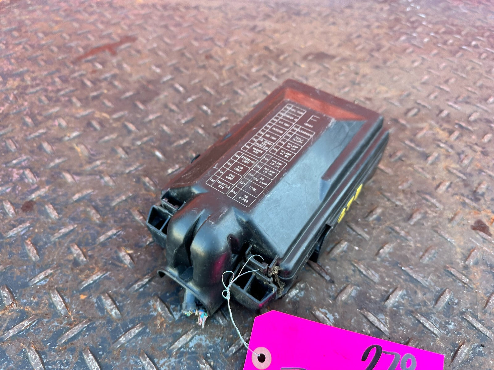 12 15 INFINITI G37 COUPE   EXTERIOR ENGINE BAY UNDER HOOD FUSE BOX PANEL OEM 2783