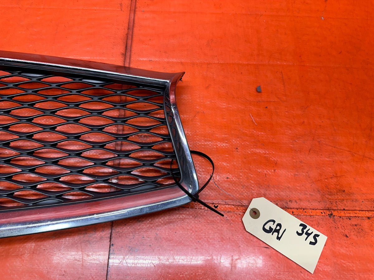14-15 INFINITI Q50 3.7L AWD FRONT BUMPER RADIATOR GRILLE W/ FRONT CAMERA OEM 3454