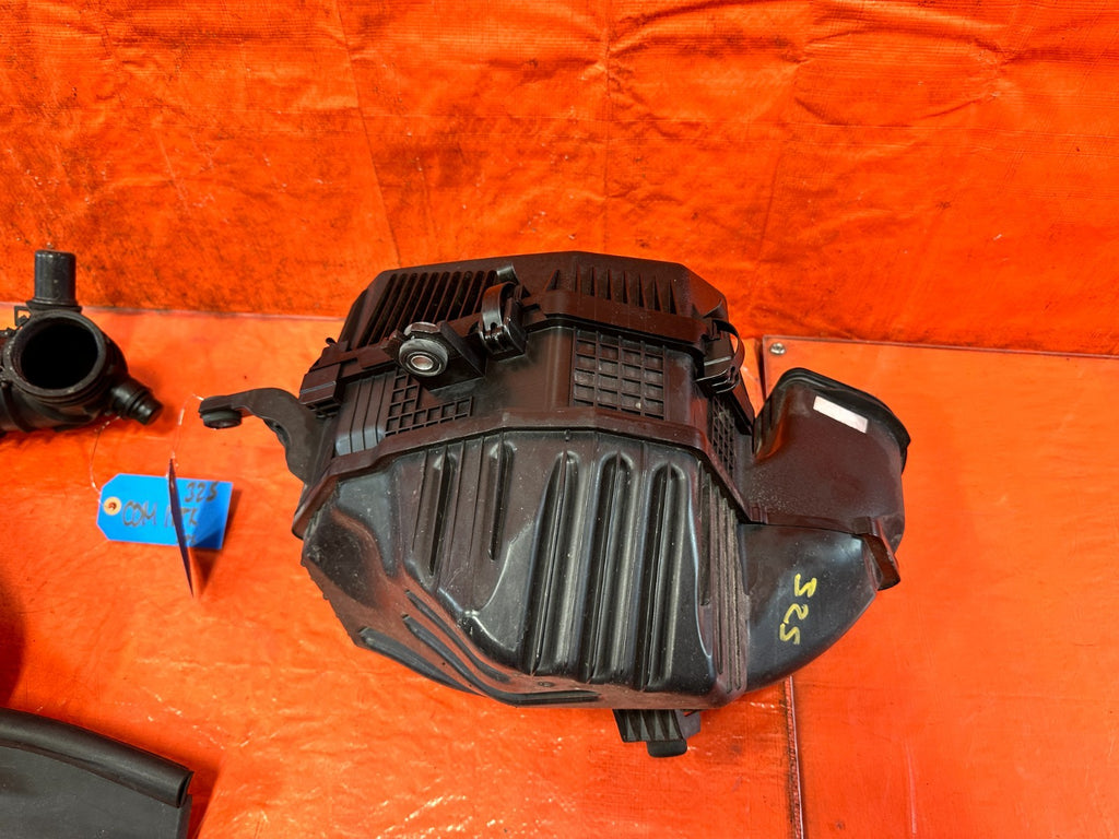 12 14 HYUNDAI GENESIS COUPE BK2 2.0L GFKF FACTORY AIR BOX INTAKE OEM #3253